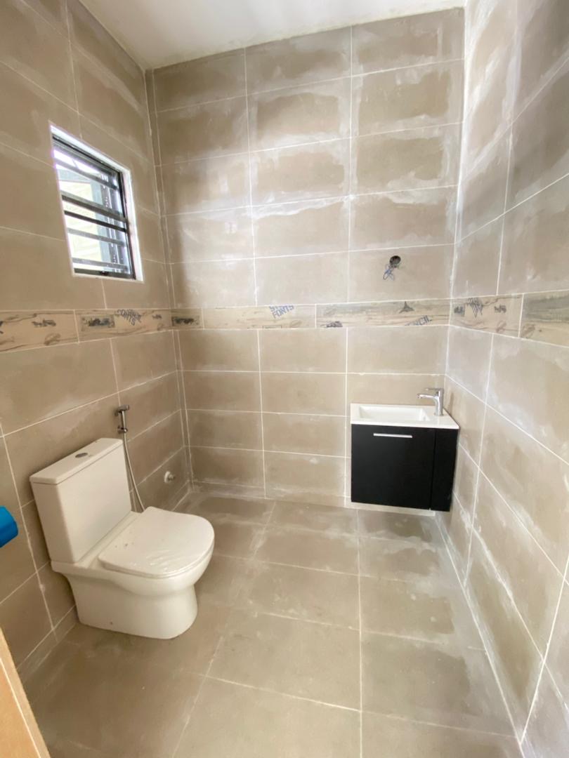 Luxury 4 bedroom semi detached duplex + BQ