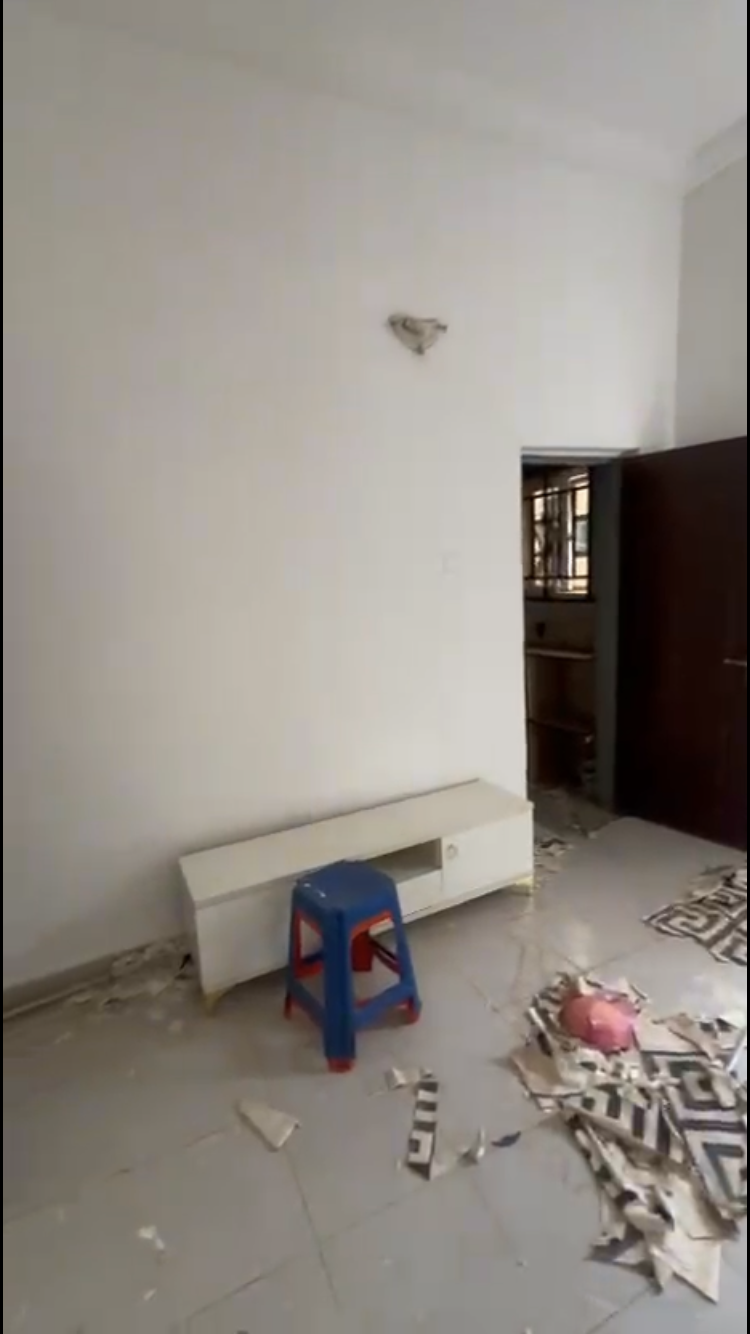 Selfcontain apartment for rent