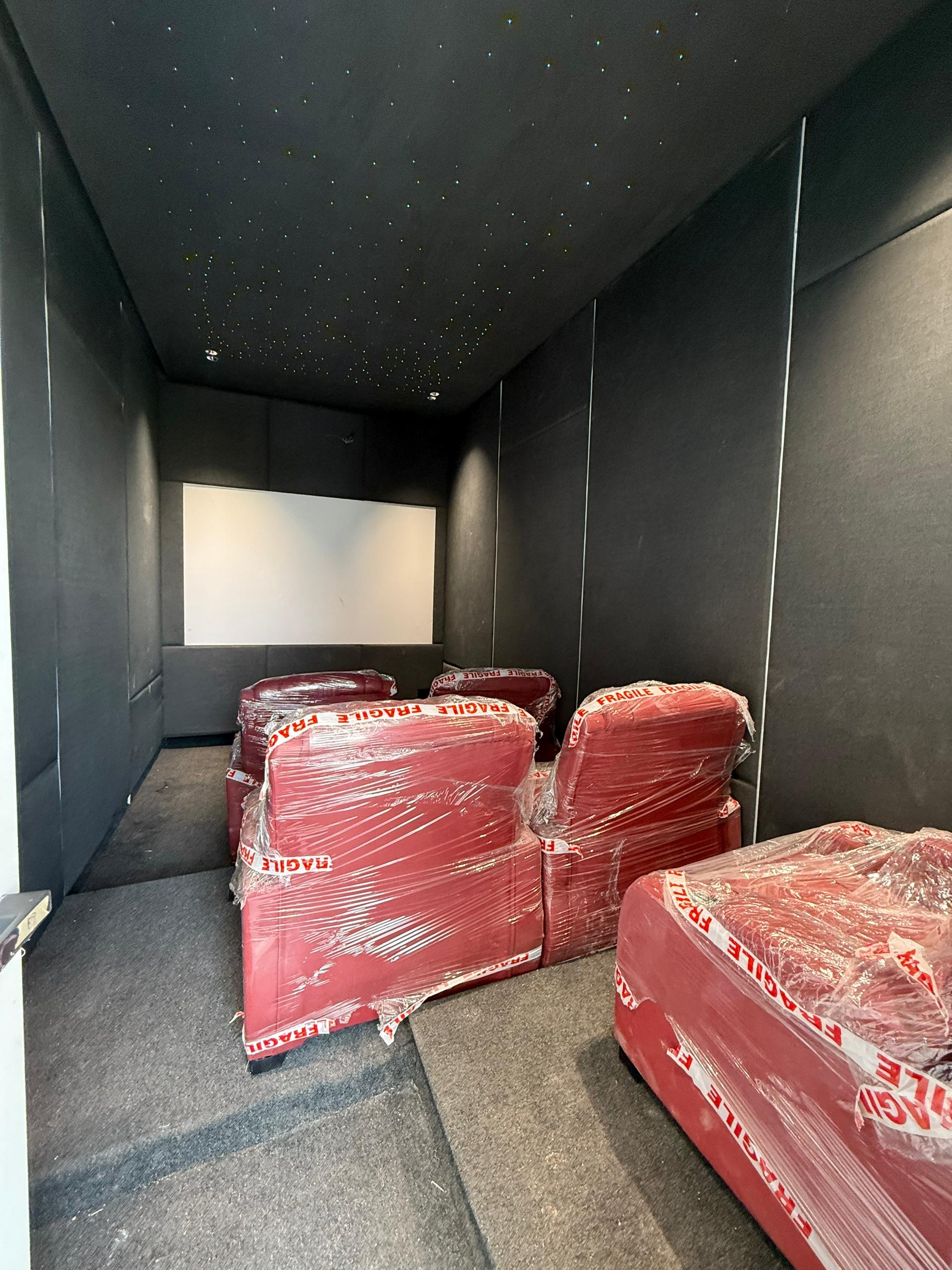 5 bedroom fully detached duplex & cinema