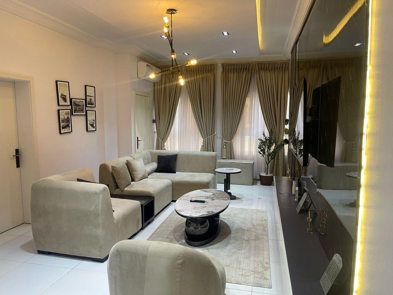 Luxurious 2-Bedroom Apartment