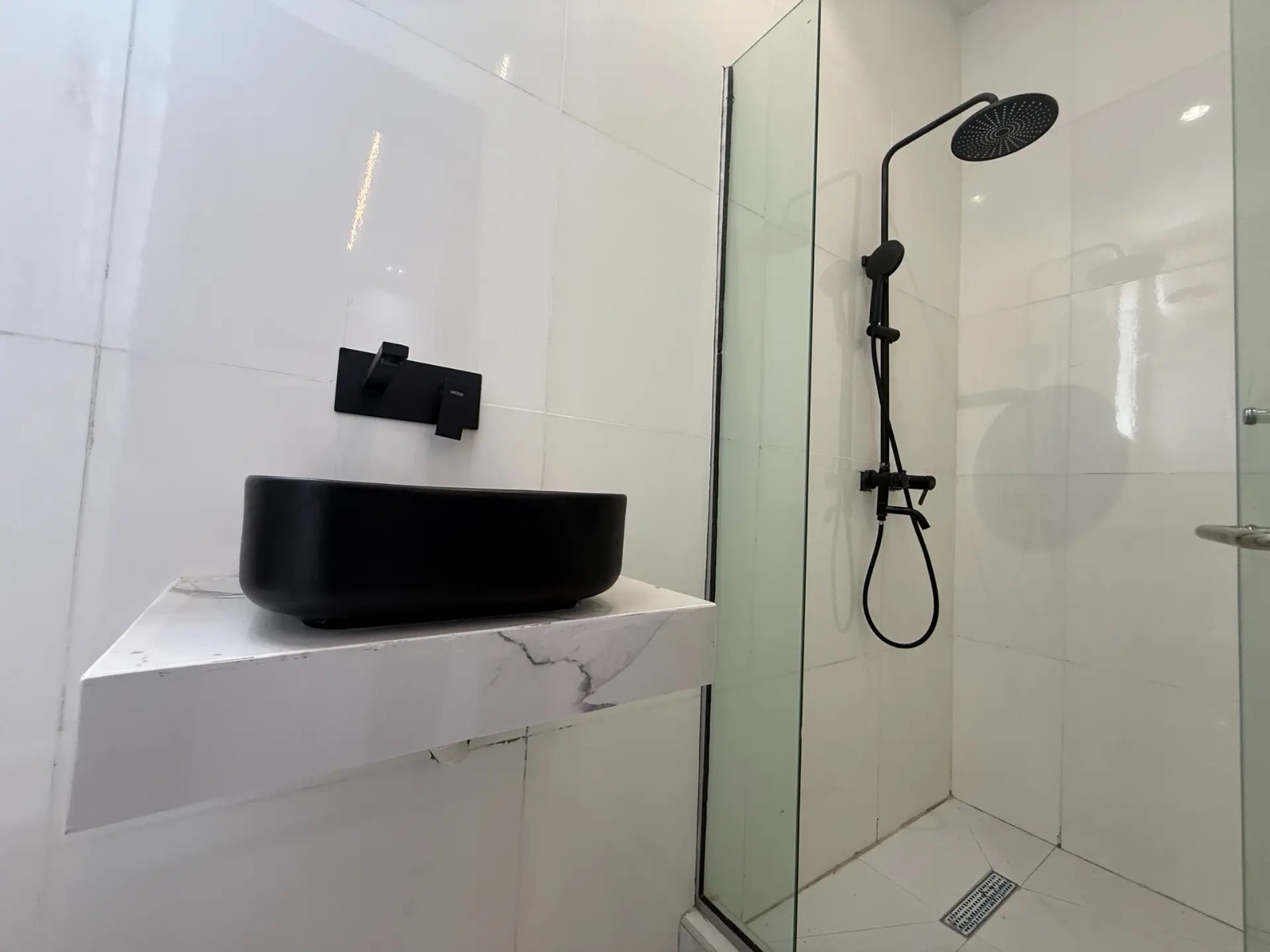 4 Bedroom Detached House for Sale at Ikota