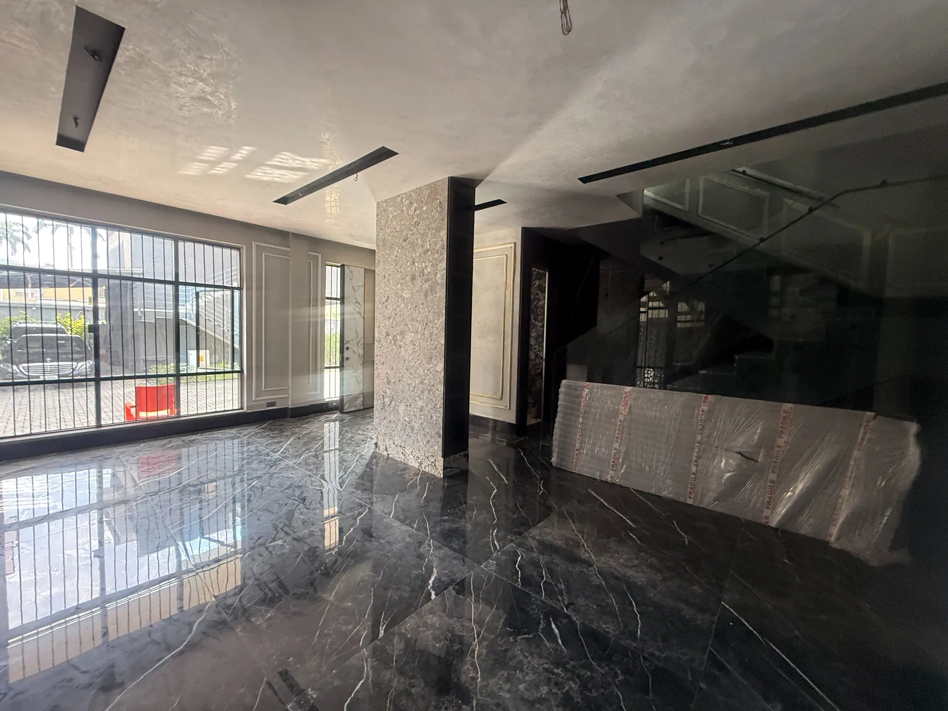 5 BEDROOM SEMI-DETACHED FOR SALE — VICTORIA ISLAND