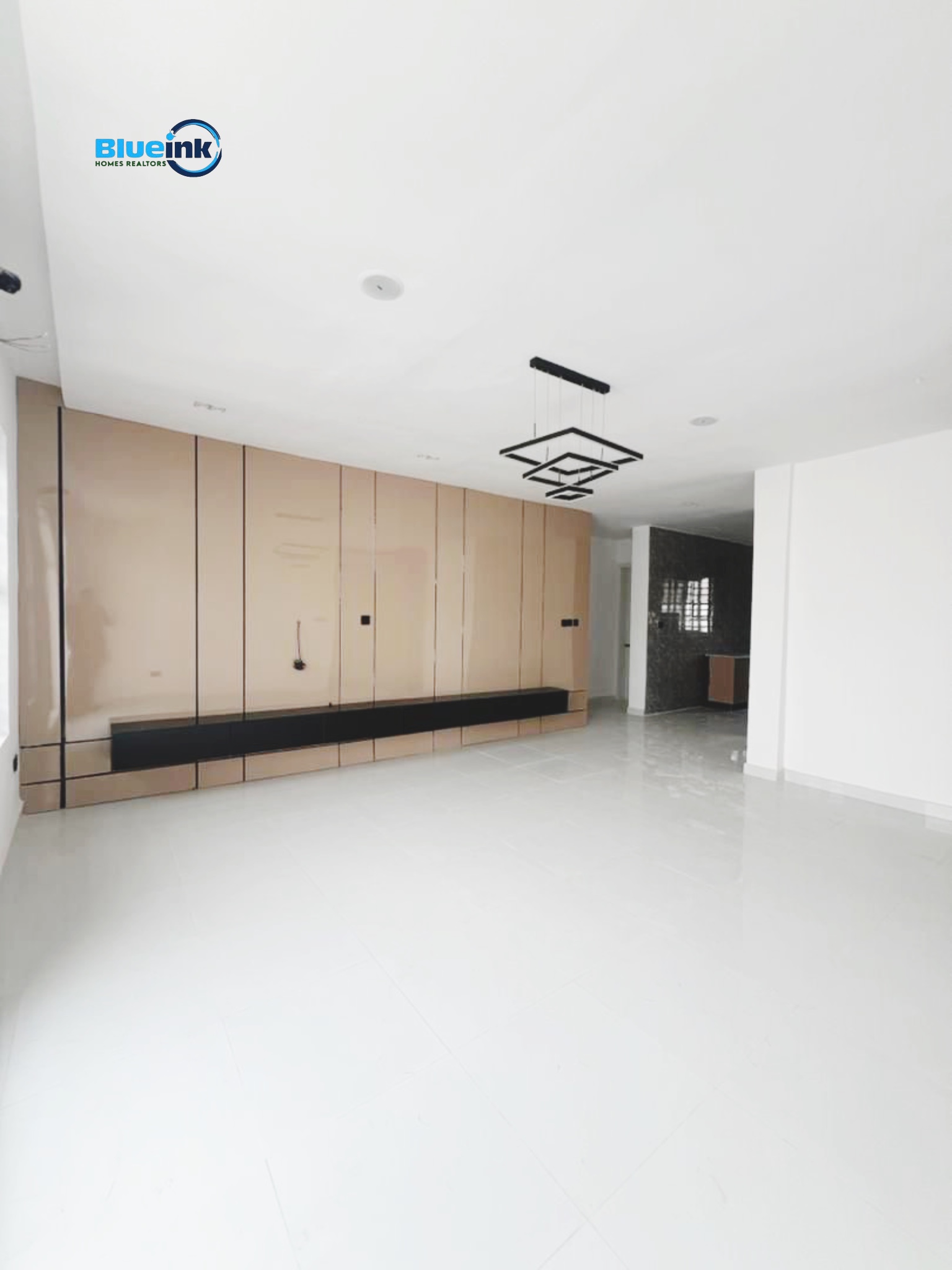 Luxury 2 Bedroom Apartment for Sale