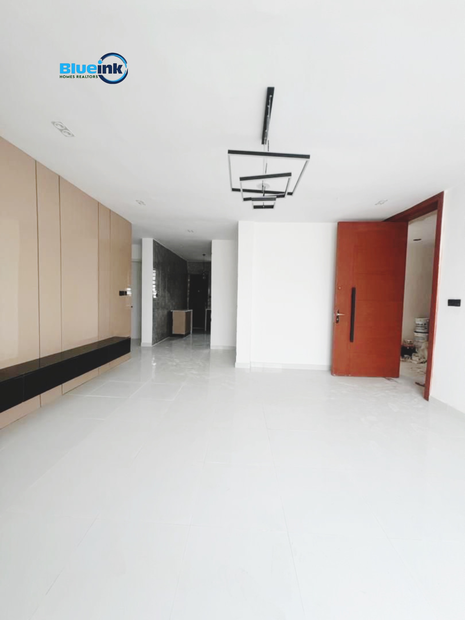 Luxury 2 Bedroom Apartment for Sale