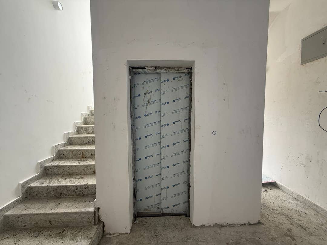 6 BEDROOM FULLY DETACHED DUPLEX FOR SALE — BANANA ISLAND, IKOYI