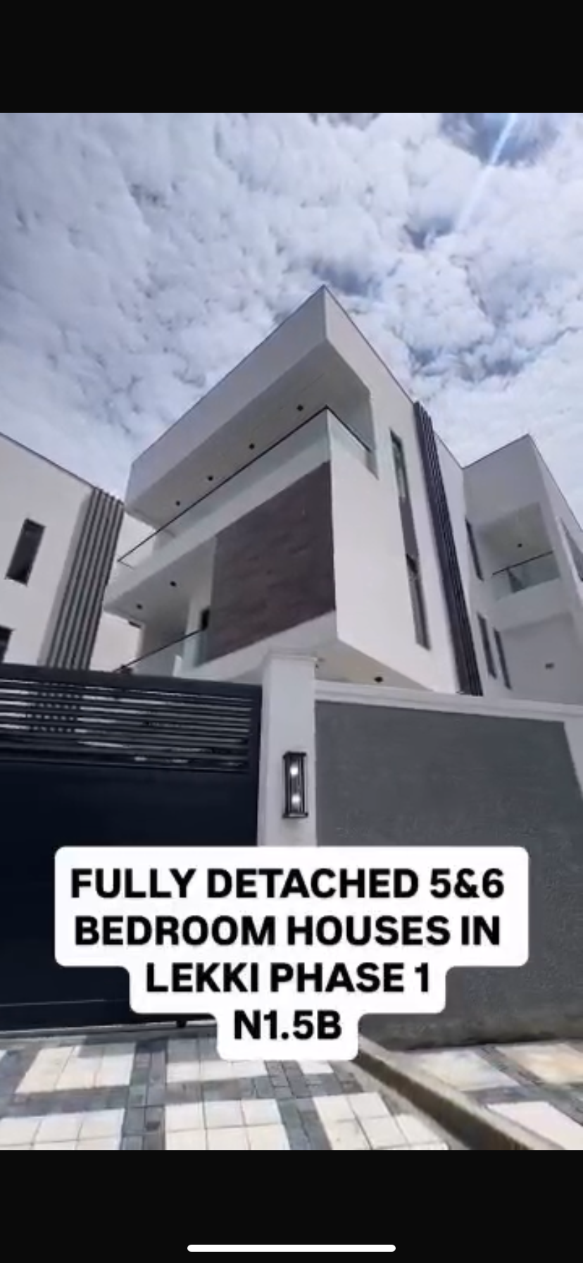 New 5 & 6Bed detach +1bq, pool, cinema,   Location off Admiralty lekki Phase1   N1.6b & N1.5b