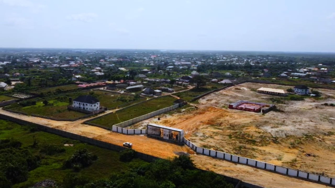 Land available for sale at Ibeju Lekki