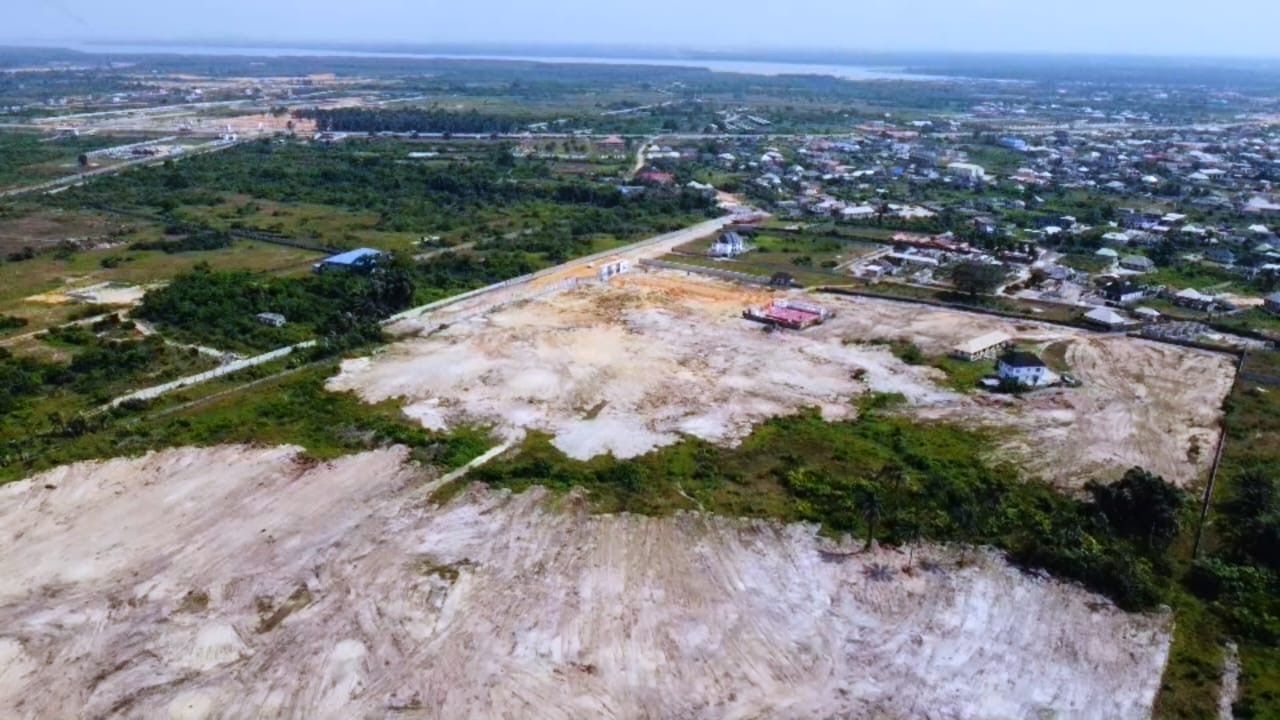 Land available for sale at Ibeju Lekki