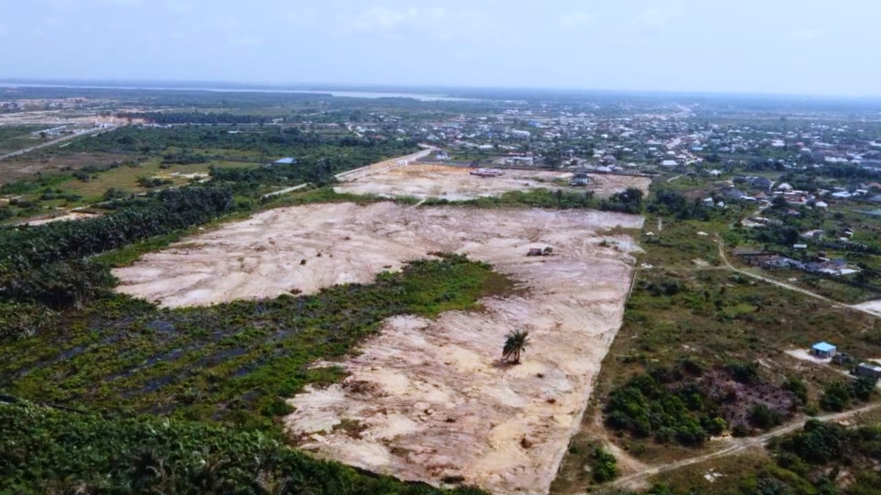 Land available for sale at Ibeju Lekki