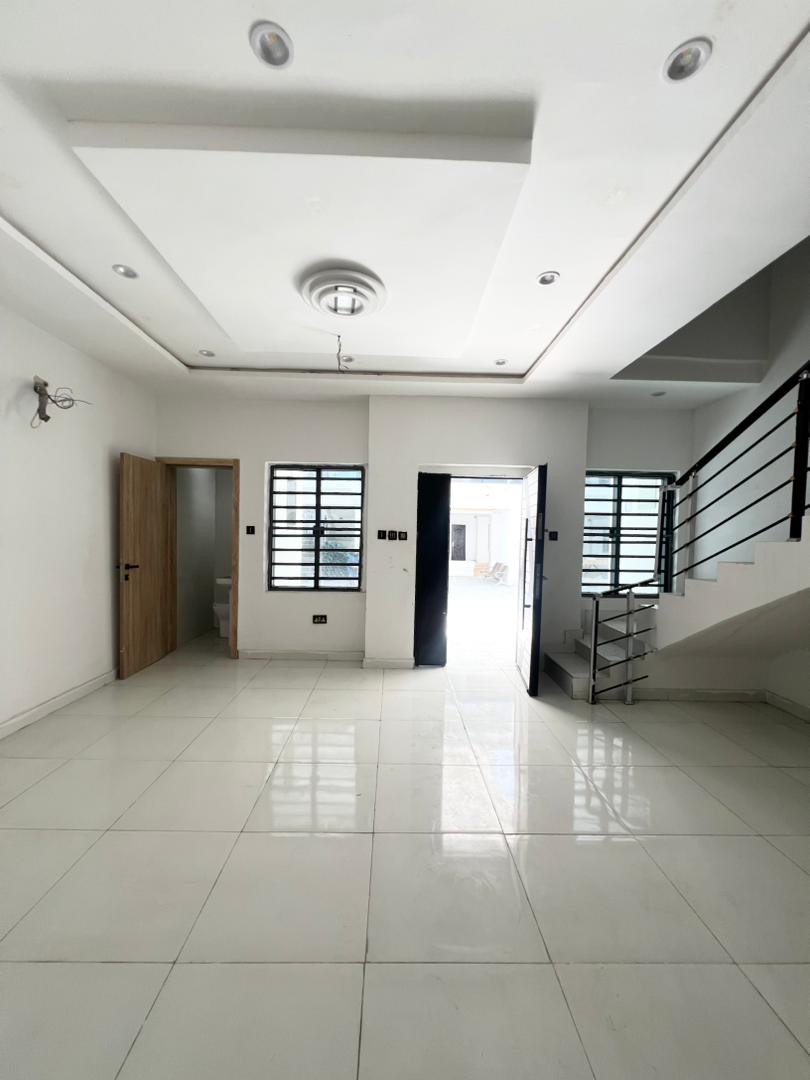 Newly built 3 bedroom terrace duplex