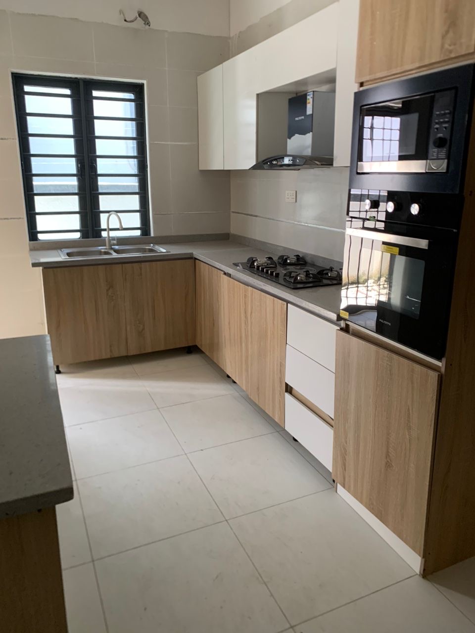 4 Bedroom Terrace Duplex for rent