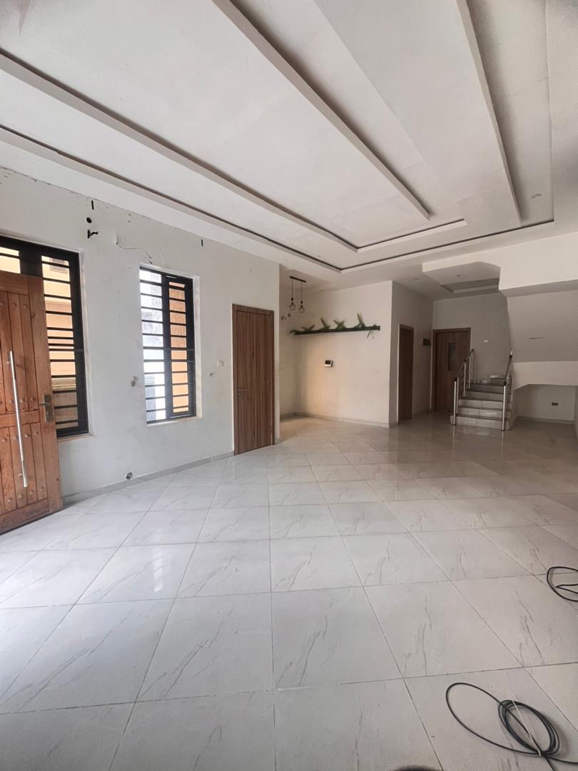 Luxury 4 bedroom semi detached duplex for rent at orchid Lekki