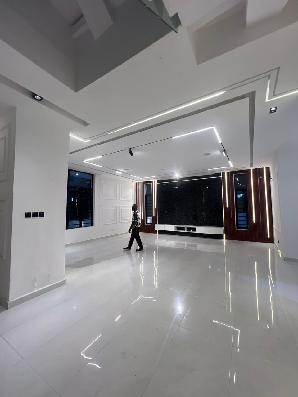 5 Bedroom luxury Fully Detached Duplex at Orchid