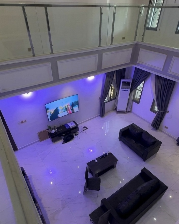 5 Bedroom Duplex and BQ for sale