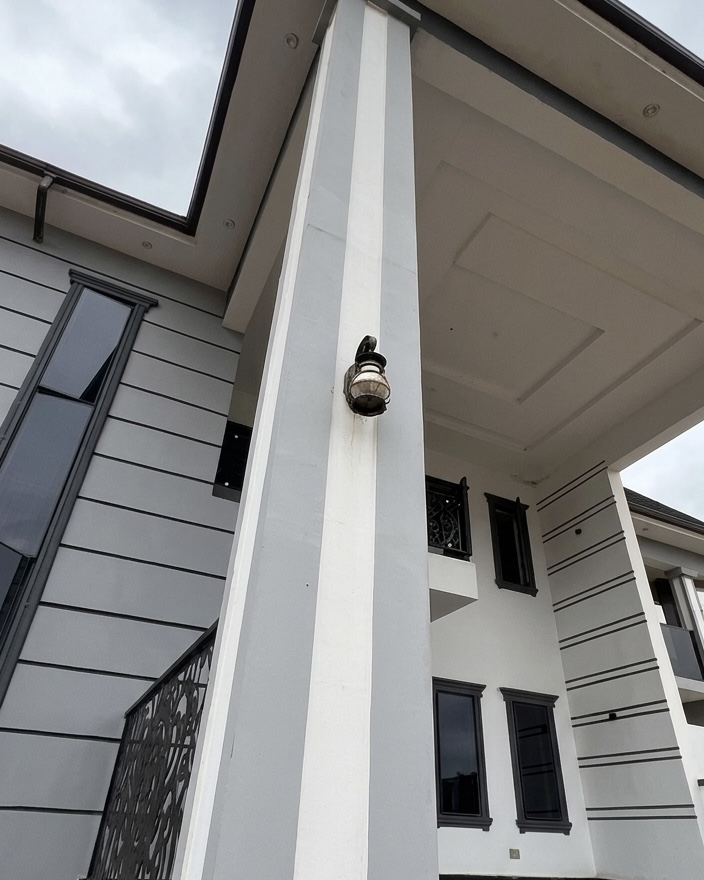 5 Bedroom Duplex and BQ for sale