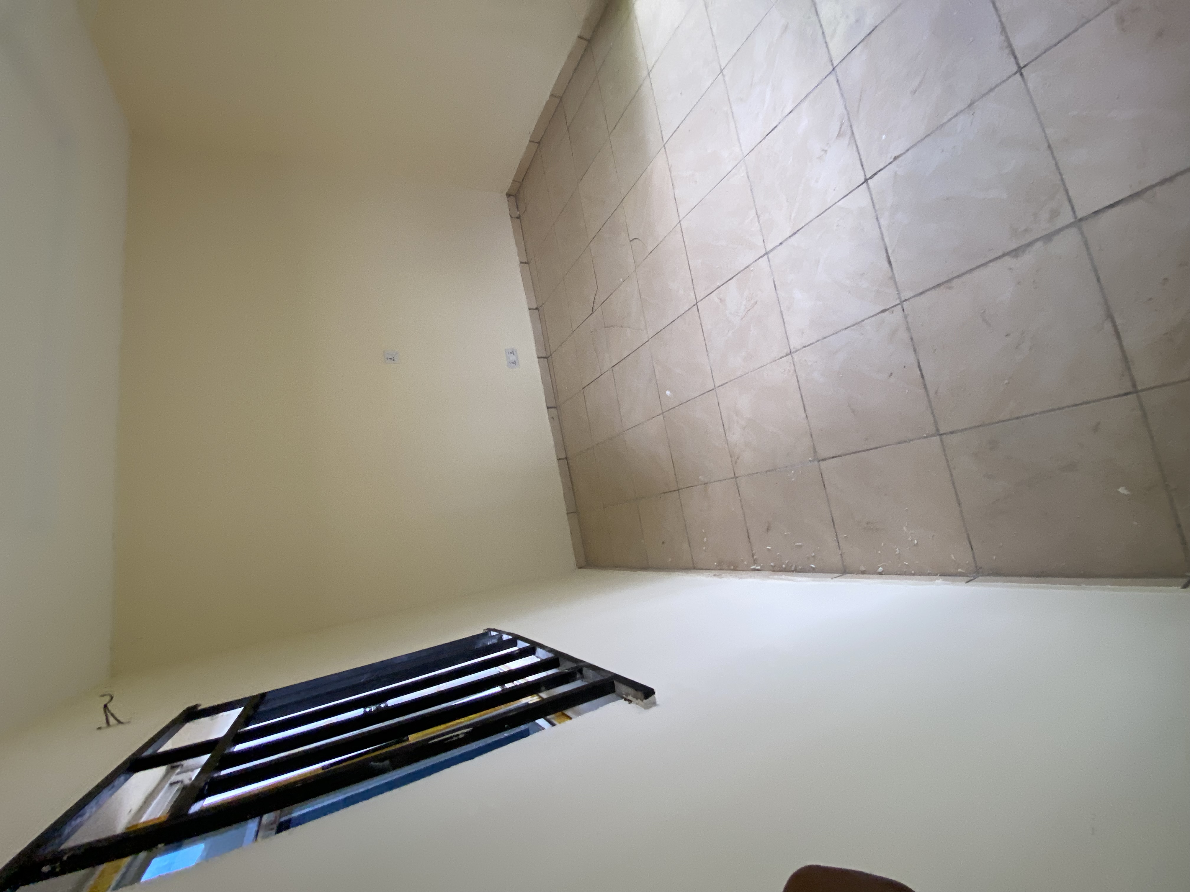 Spacious and secured selfcontain for rent