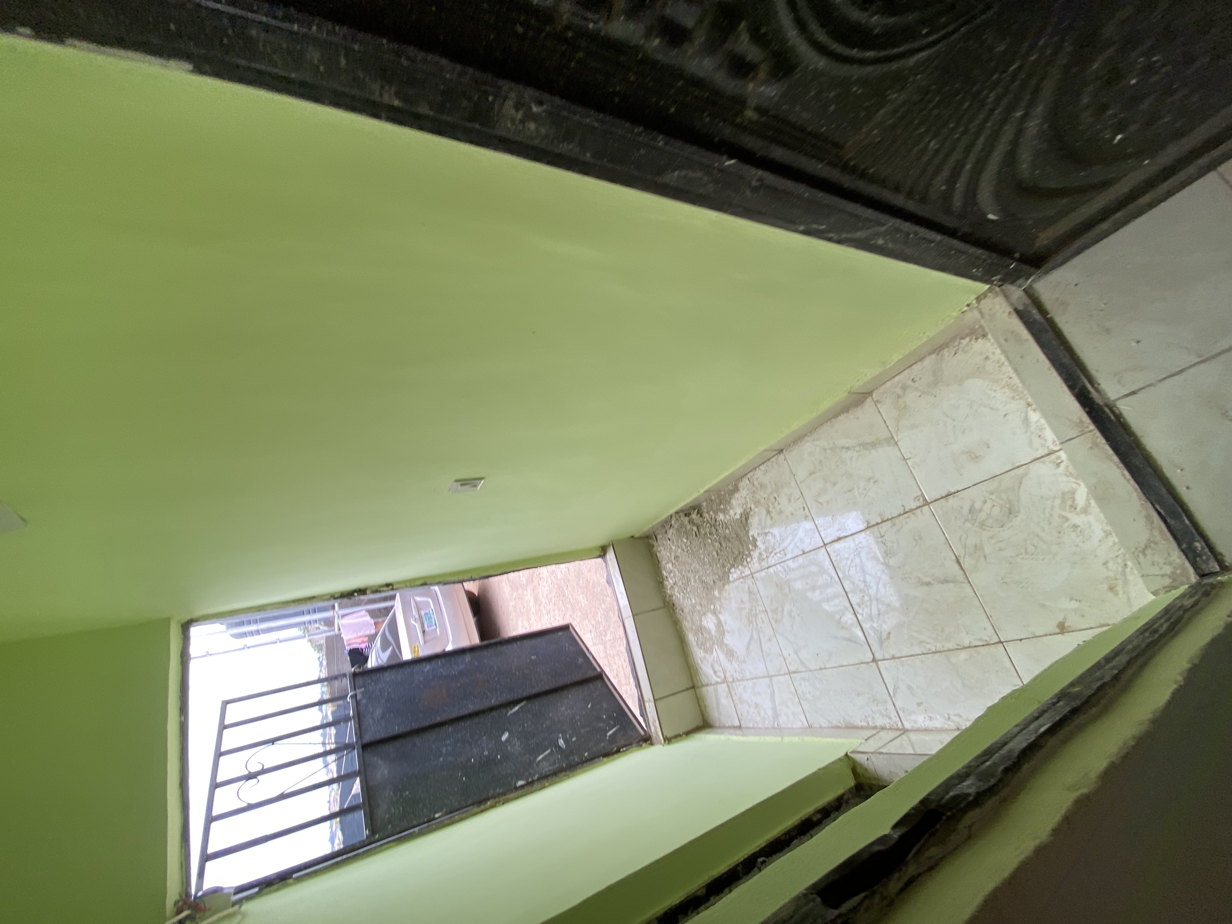 Spacious and secured selfcontain for rent