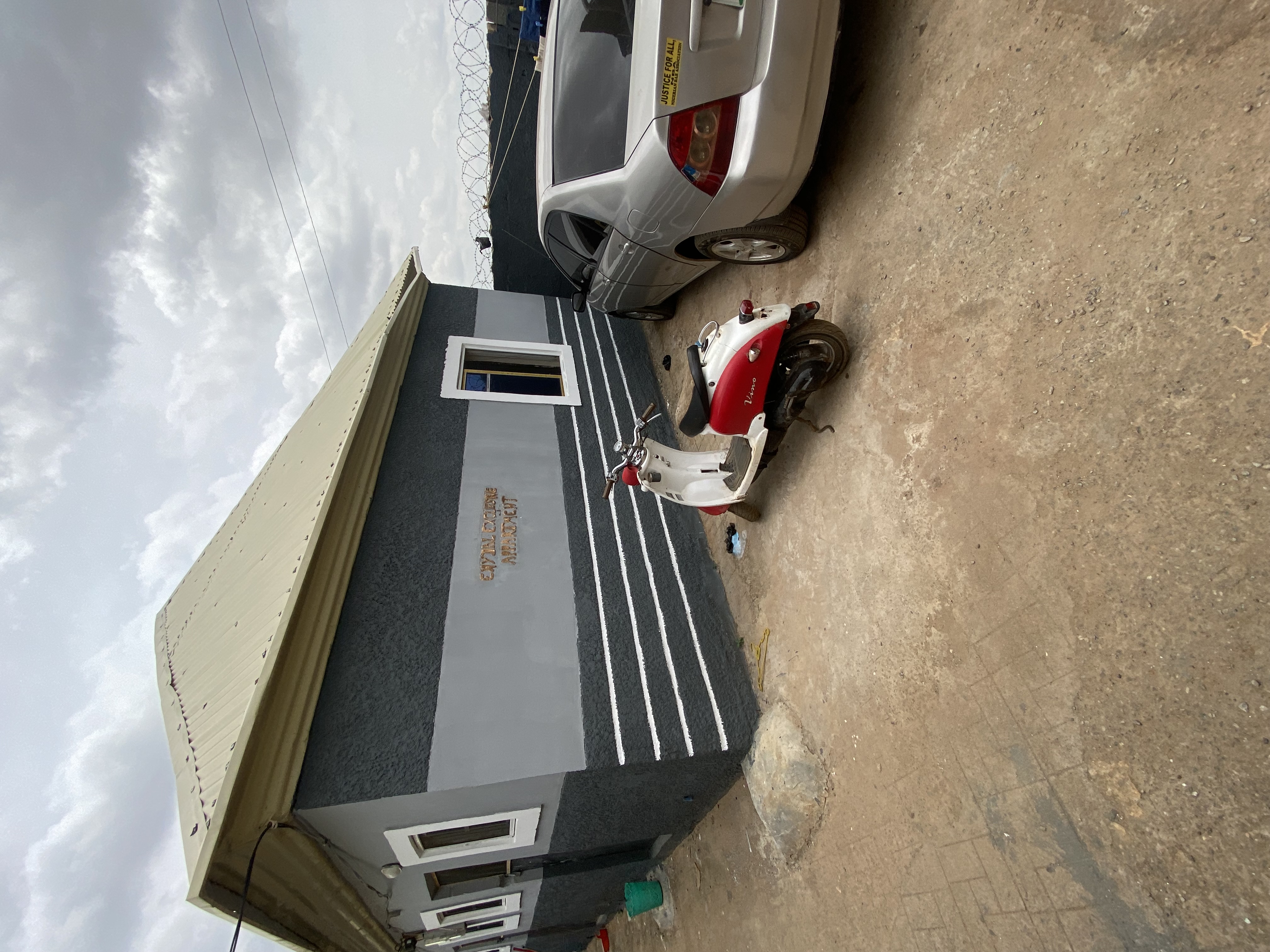 Spacious and secured selfcontain for rent