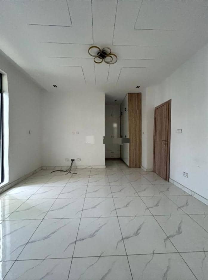 4 BEDROOM SEMI-DETACHED DUPLEX for Sale in Monguno, Borno photo 2