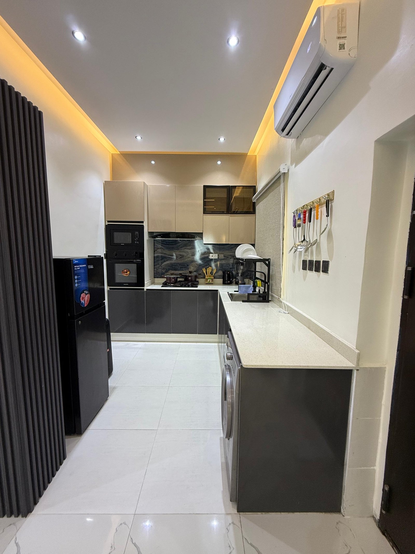 3 Bedroom semi detached duplex for Sale in Lekki Phase 1, Lagos