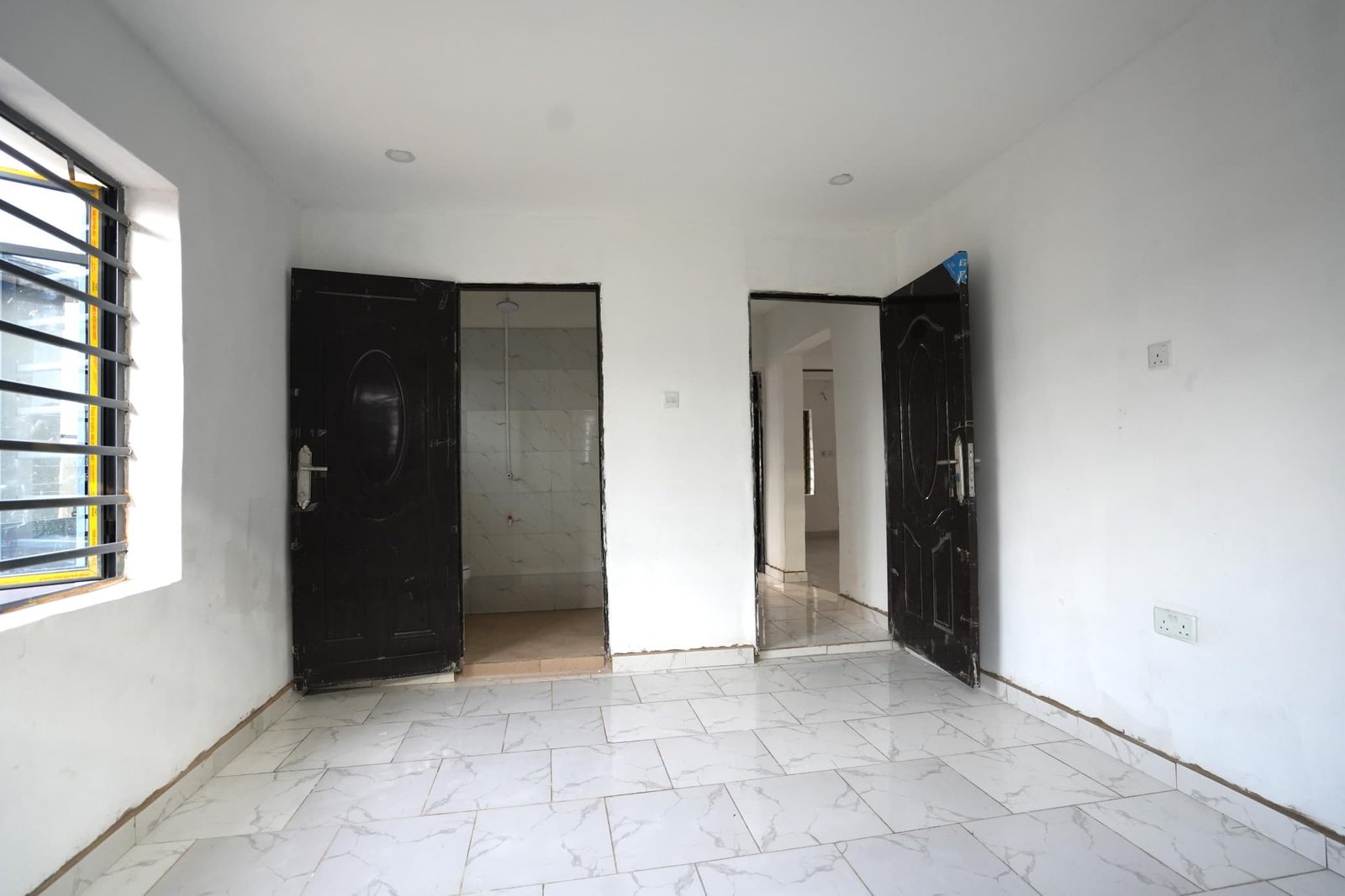 2 bedroom detached bungalow for Sale in Lekki Phase 1, Lagos photo 6