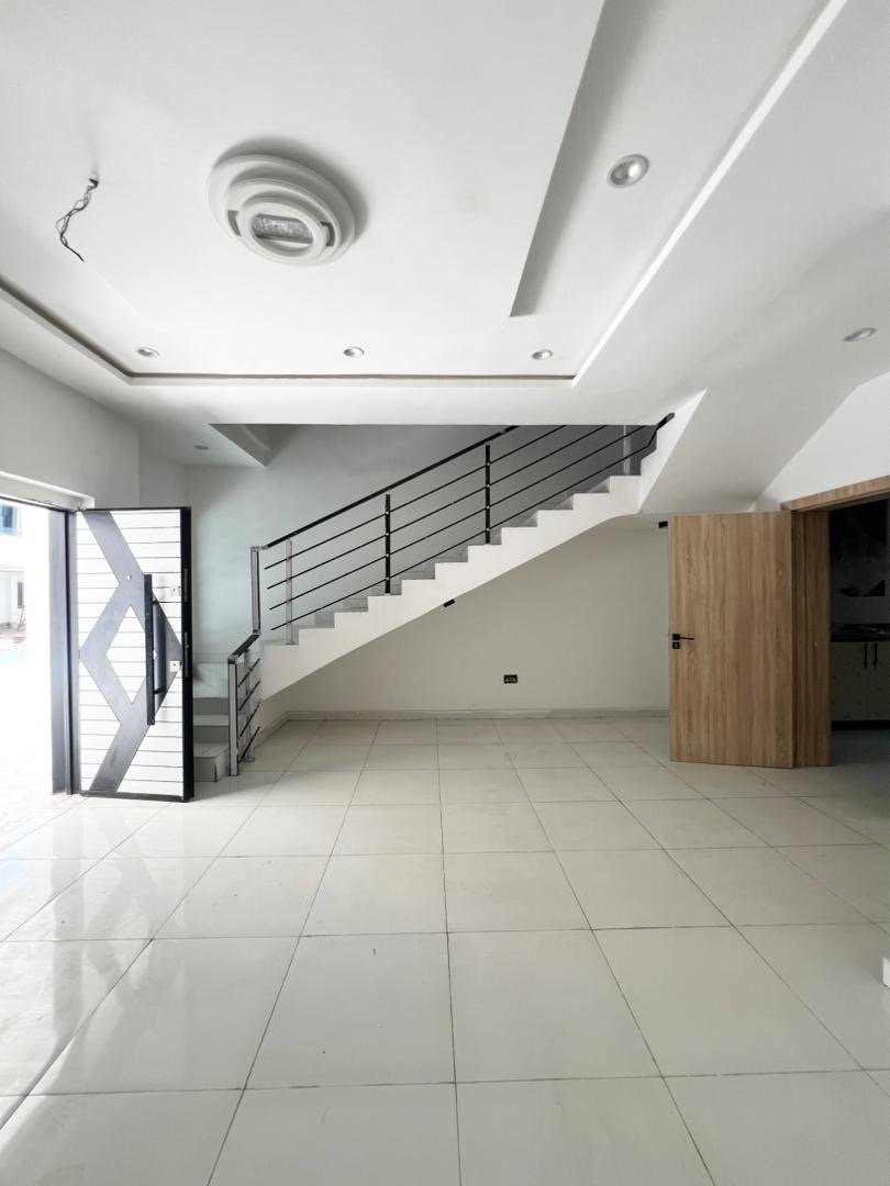 Newly built 3 bedroom terrace duplex for Sale in Monguno, Borno photo 14