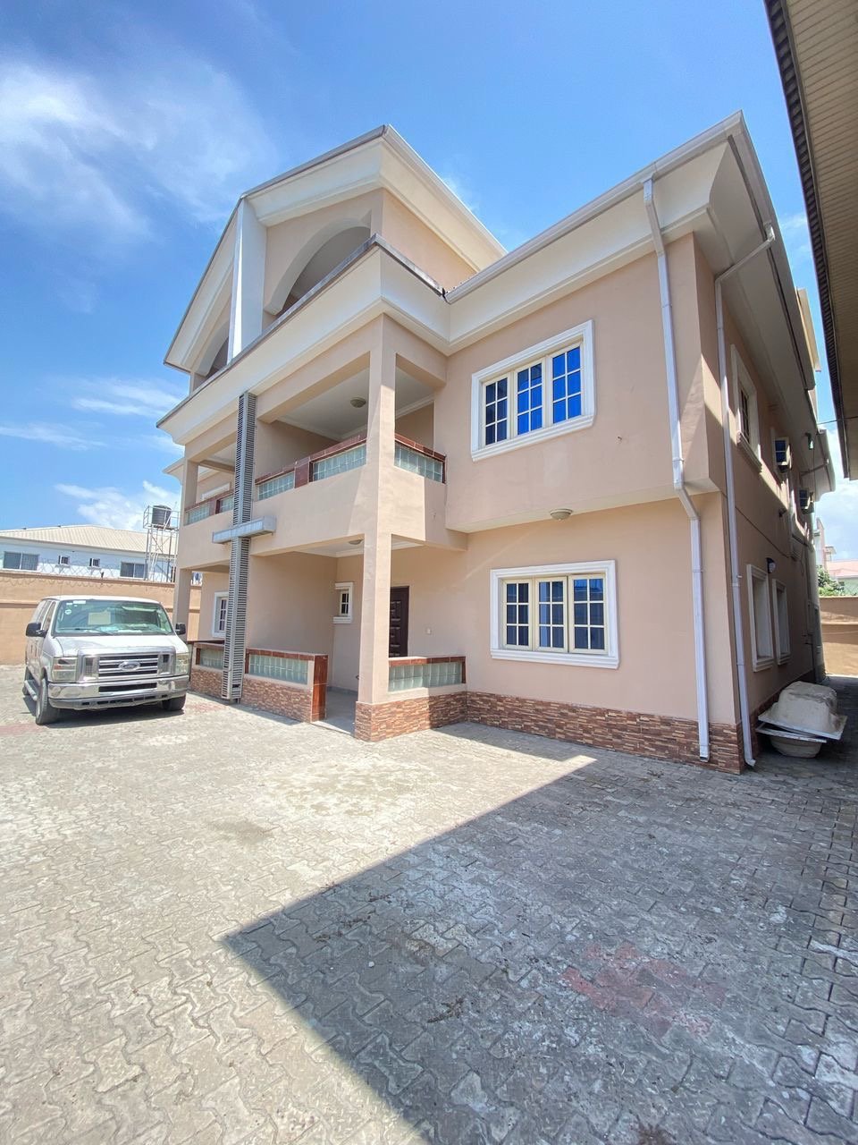Luxury 5 bedroom detached duplex for rent in Victoria Island, Lagos photo 6