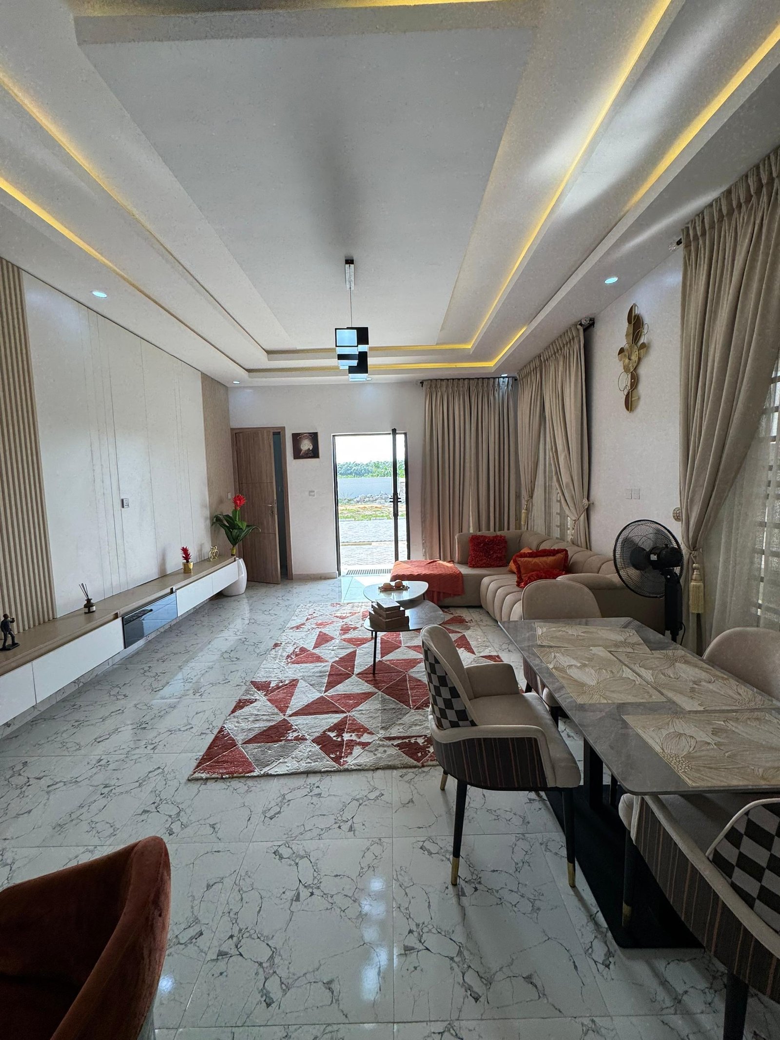 Luxury 3 bedroom fully detached bungalow + BQ for Sale in Monguno, Borno photo 3