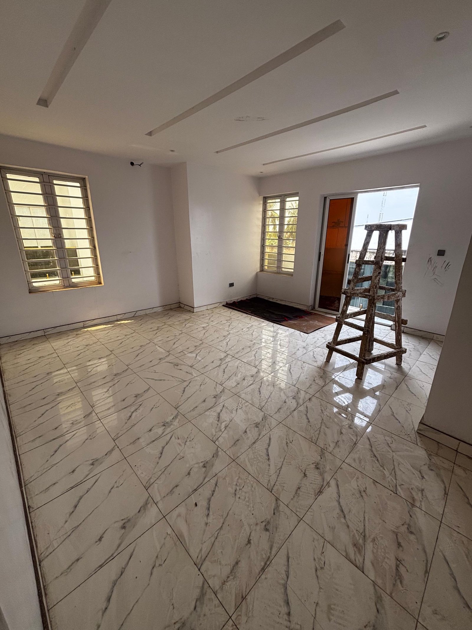 Luxury 4 bedroom semi detached duplex for sale in Damboa, Borno photo 7