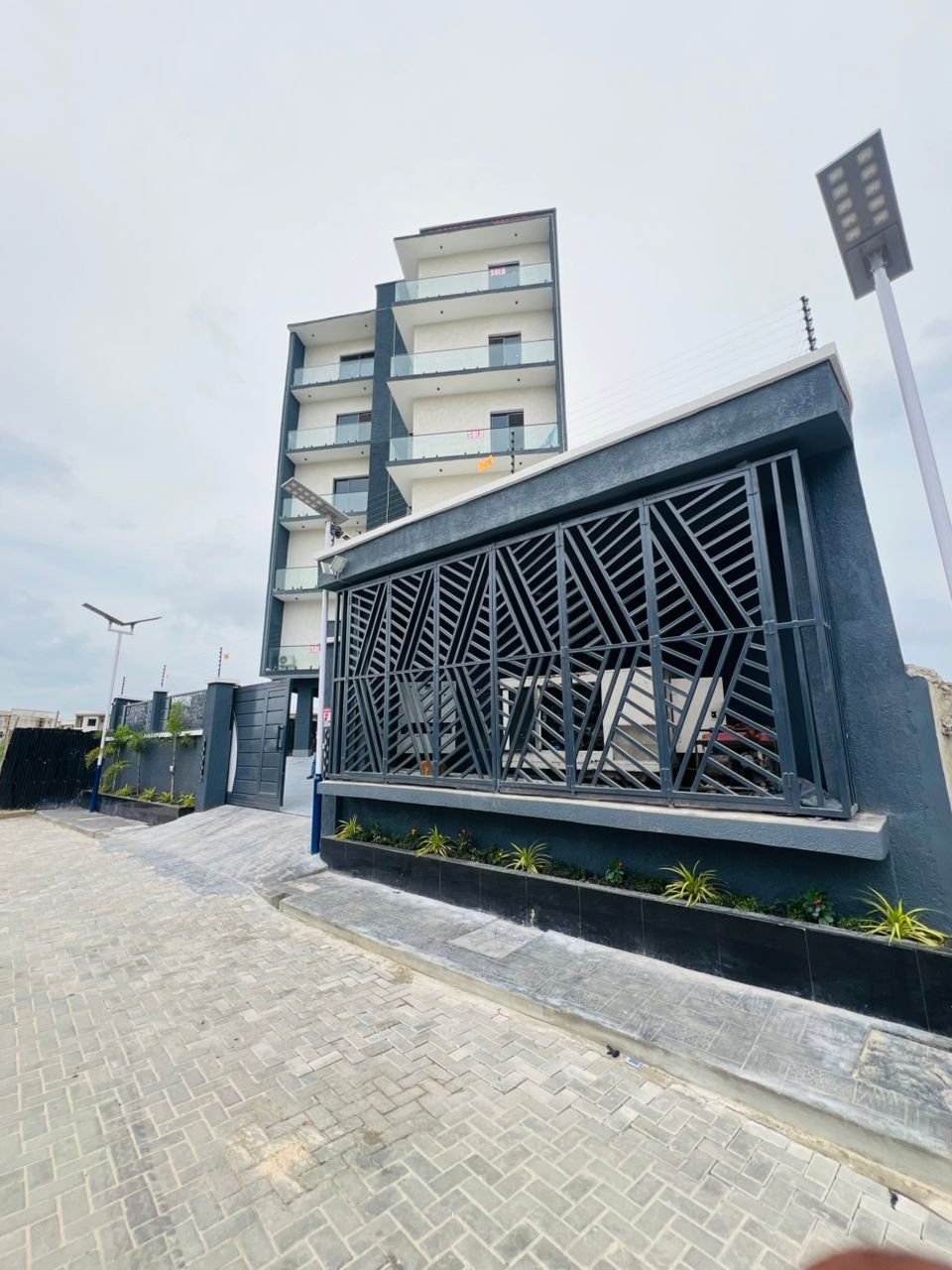 Luxury 1,2 & 3 Bedroom Apartment for sale in Lekki 1 in Lekki Phase 1, Lagos photo 11