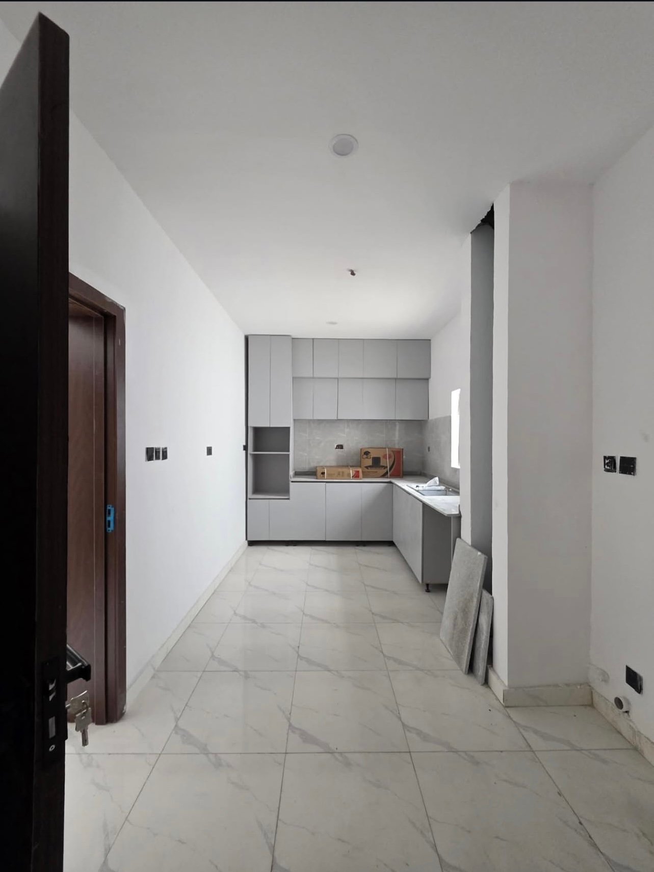 Luxury 4 bedroom fully detached duplex + Penthouse + BQ for Sale in Ajah, Lagos photo 9