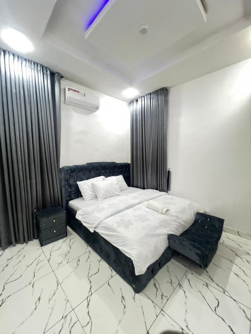 Luxury 4-Bedroom Duplex for Rent in Osapa London, Lagos photo 10