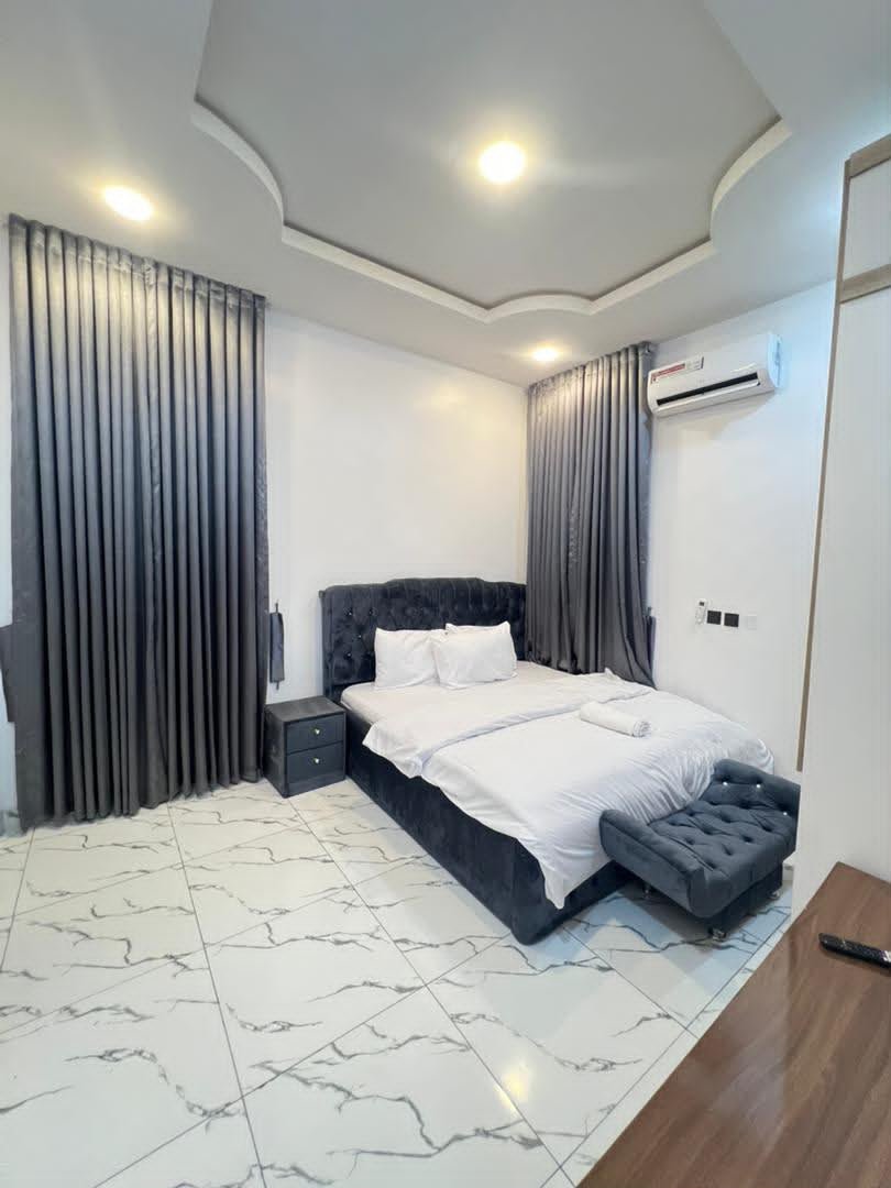 Luxury 4-Bedroom Duplex for Rent in Osapa London, Lagos photo 4