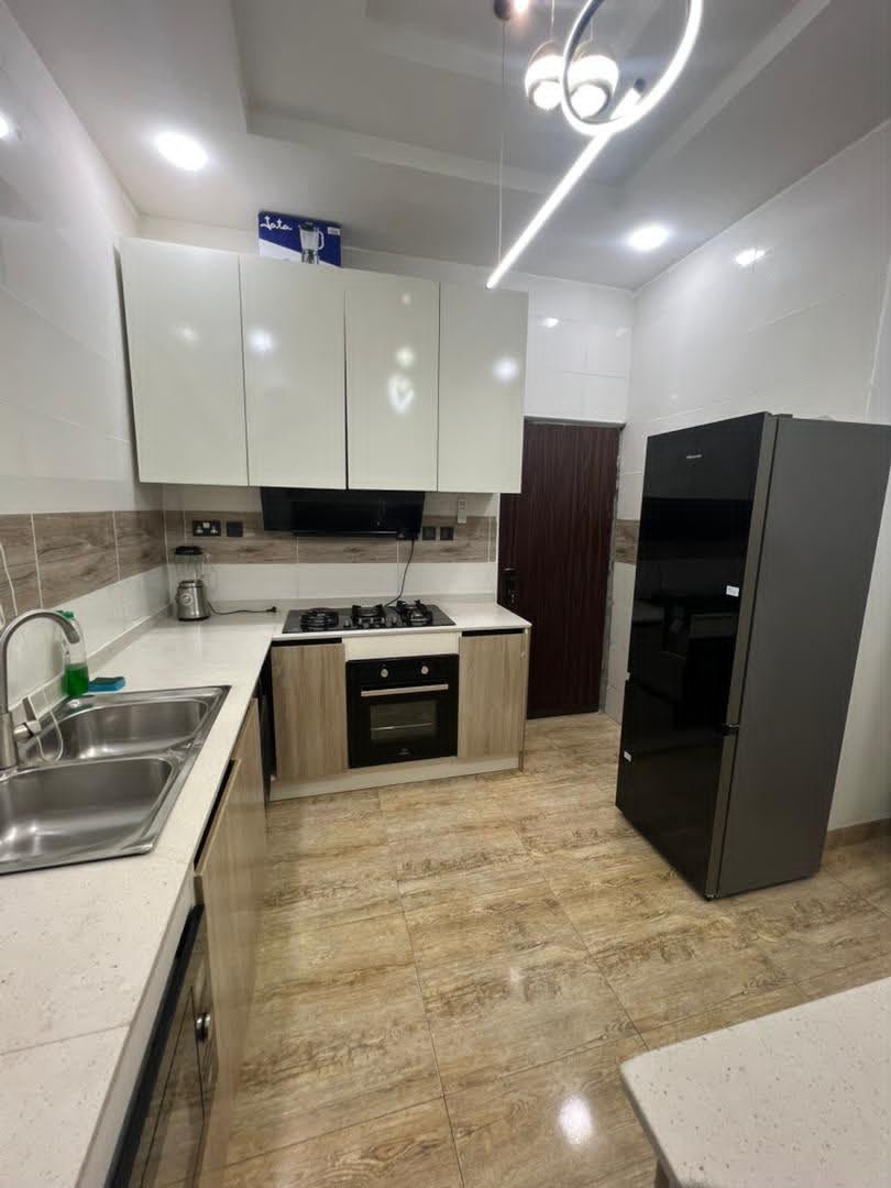 Luxury 4-Bedroom Duplex for Rent in Osapa London, Lagos photo 7