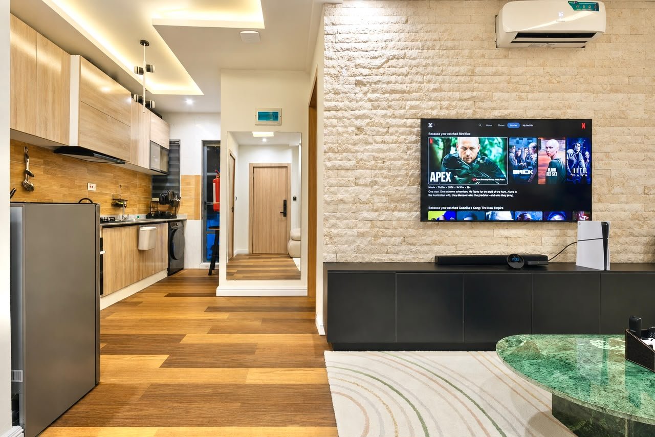 FLESHLY BAKED LUXURIOUS 1-BEDROOM SHORTLET APARTMENT in Lagos Island, Lagos photo 9