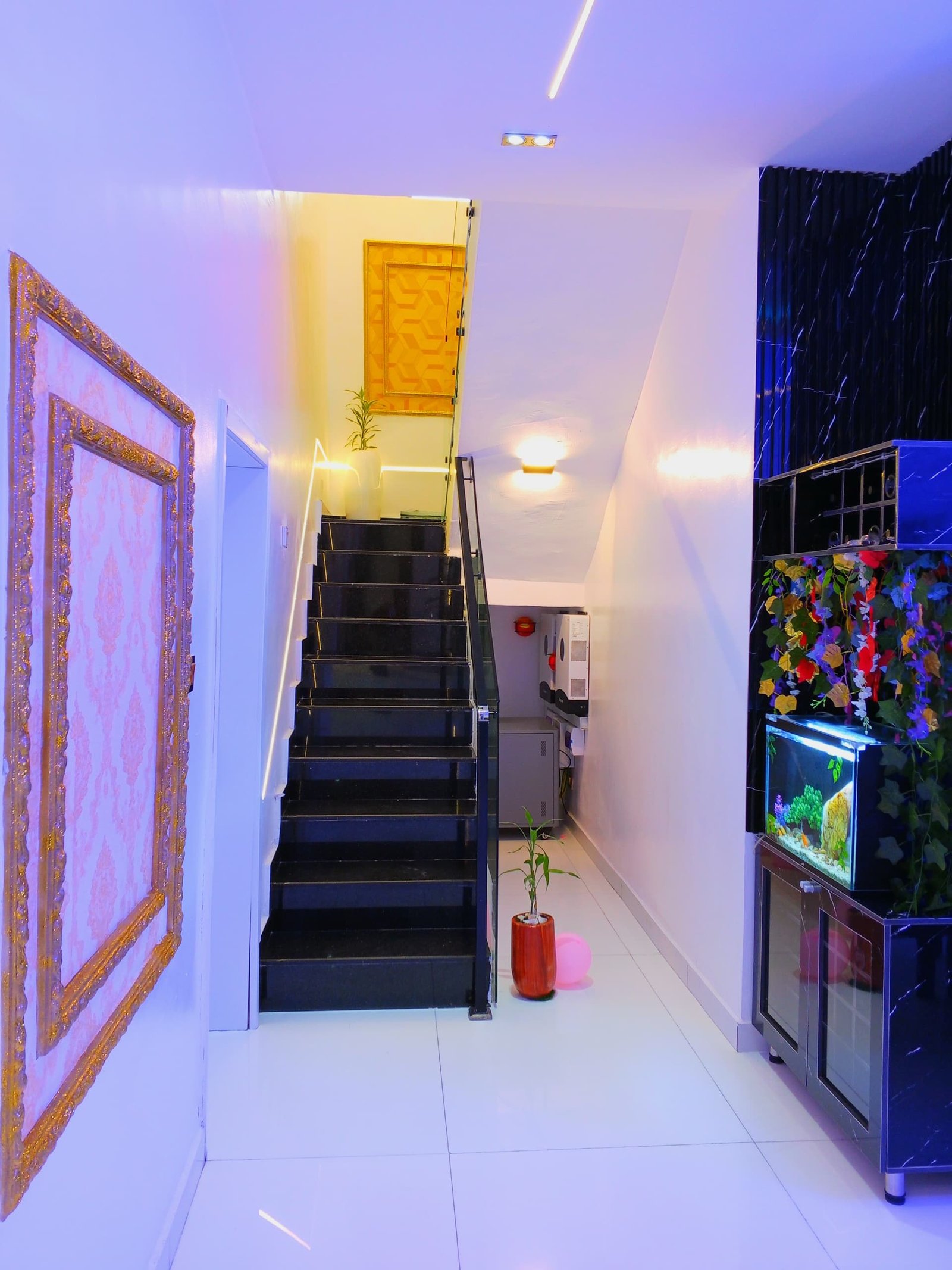 5bed room luxury Air BNB for Rent in State Housing, Calabar, Cross River photo 7
