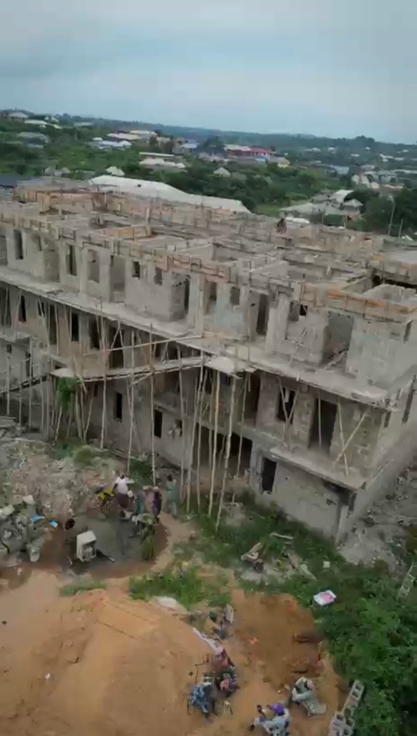 LUXURY HOSTEL APARTMENT IN ABEOKUTA for Sale in Abeokuta, Ogun