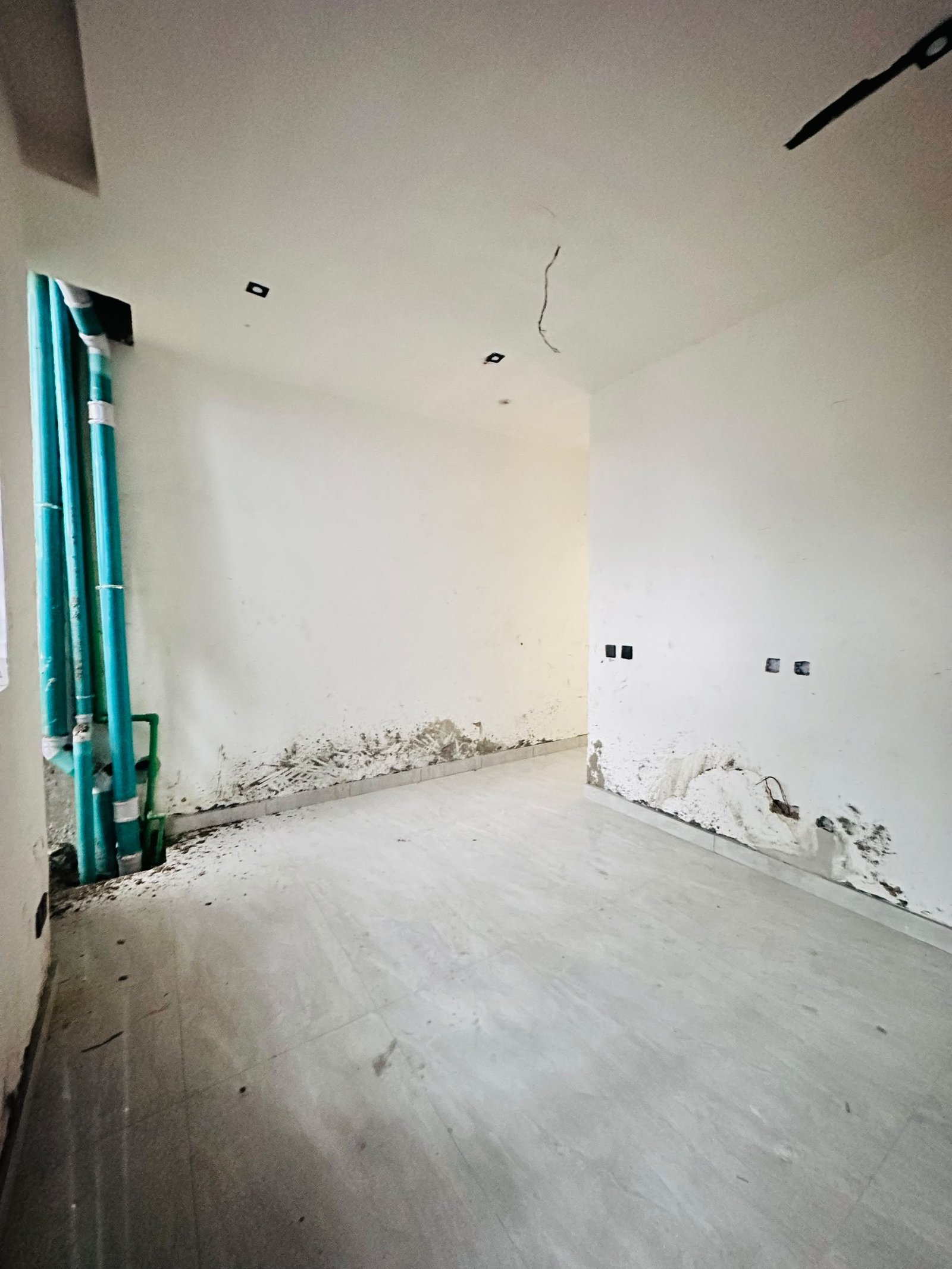 NEWLY BUILT 2 BEDROOM APARTMENTS IN LEKKI PHASE 1 for Sale in Lekki Phase 1, Lagos photo 2