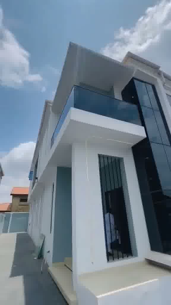 4 Bedroom Duplex With A Room BQ  in Akobo, Ibadan for Sale in Ibadan, Oyo photo 3