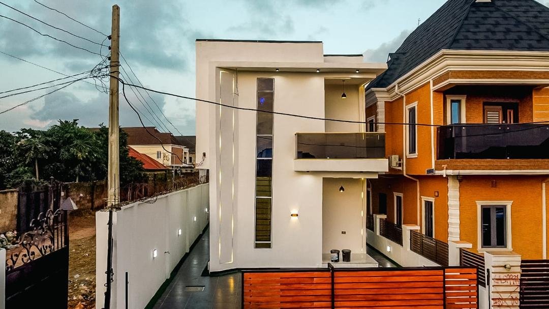 3 BEDROOM DUPLEX for Sale in Ipaja, Lagos photo 8