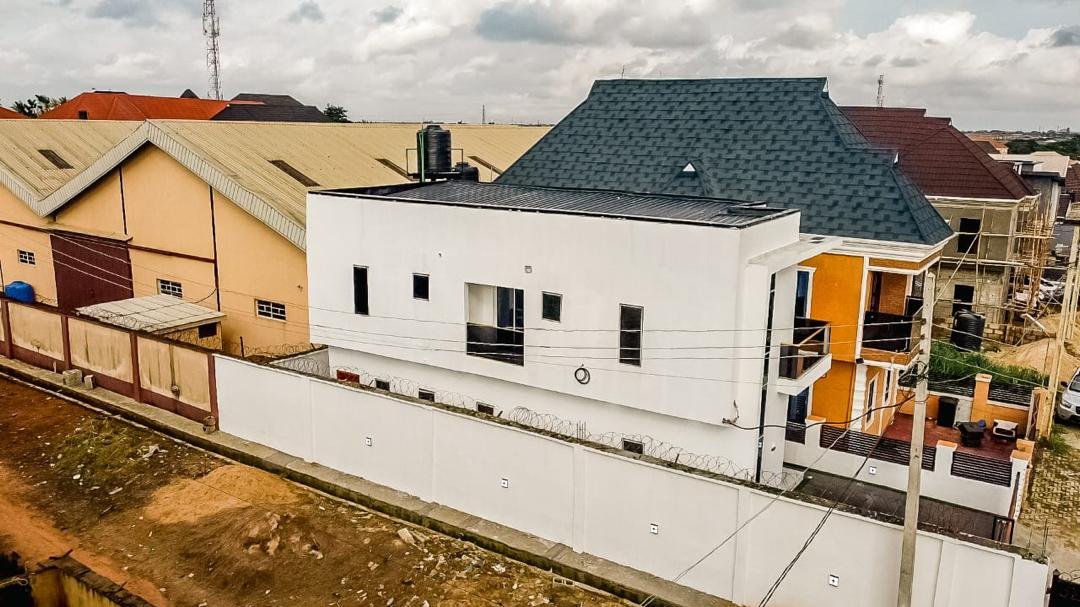 3 BEDROOM DUPLEX for Sale in Ipaja, Lagos photo 6