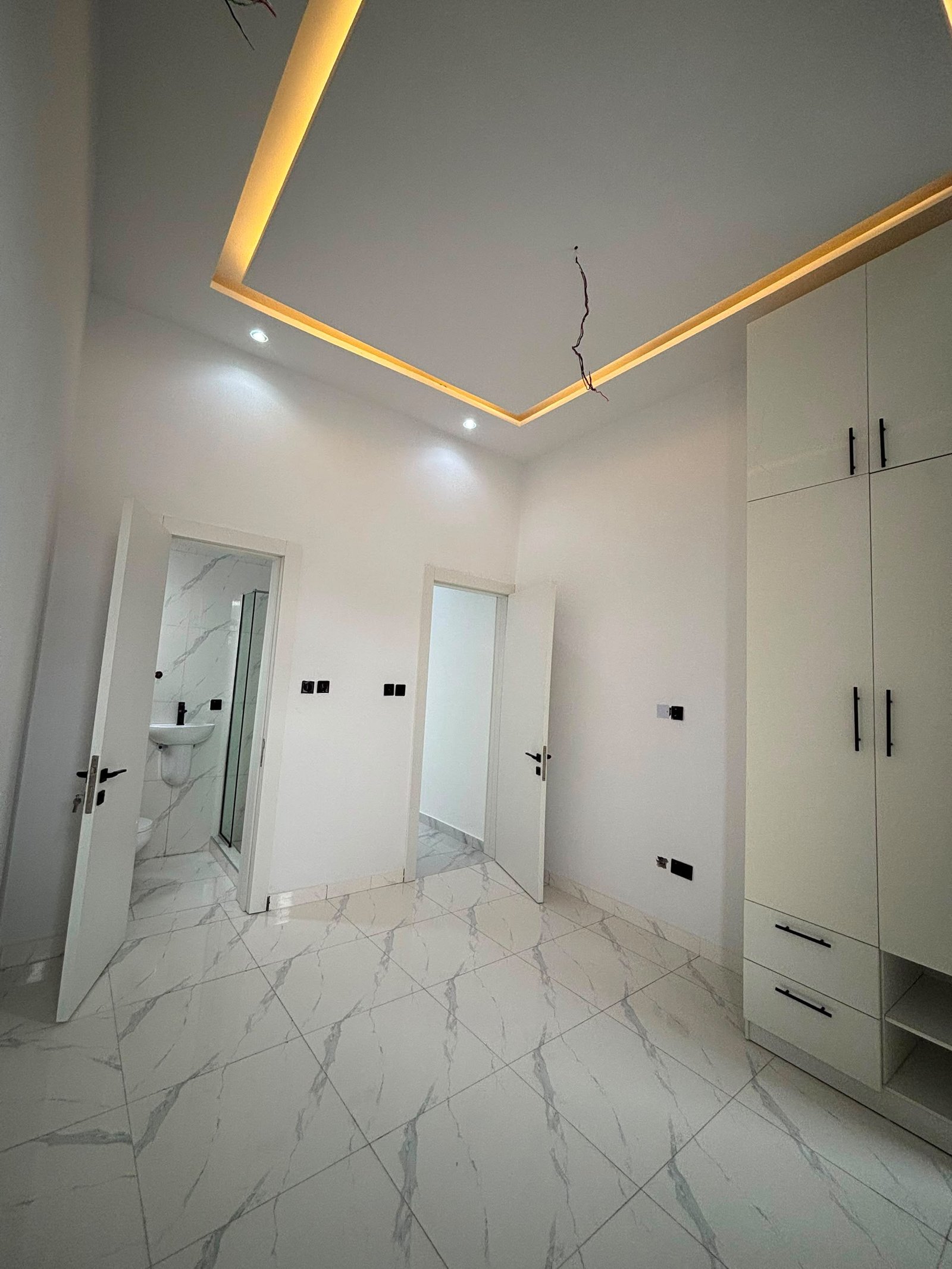 4 bedroom home for Sale in Ajah, Lagos photo 2