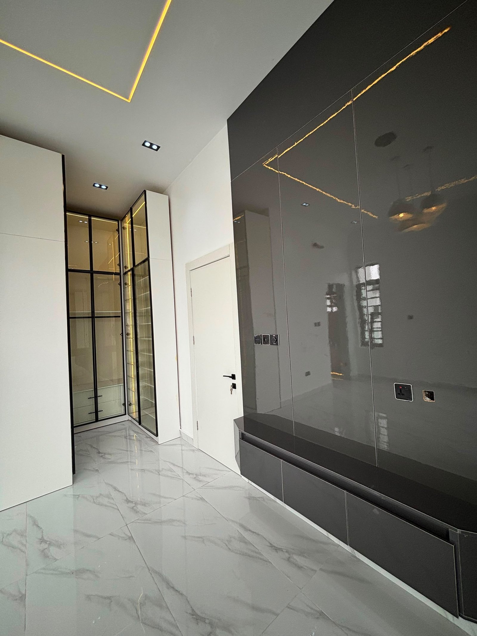 4 bedroom home for Sale in Ajah, Lagos photo 3