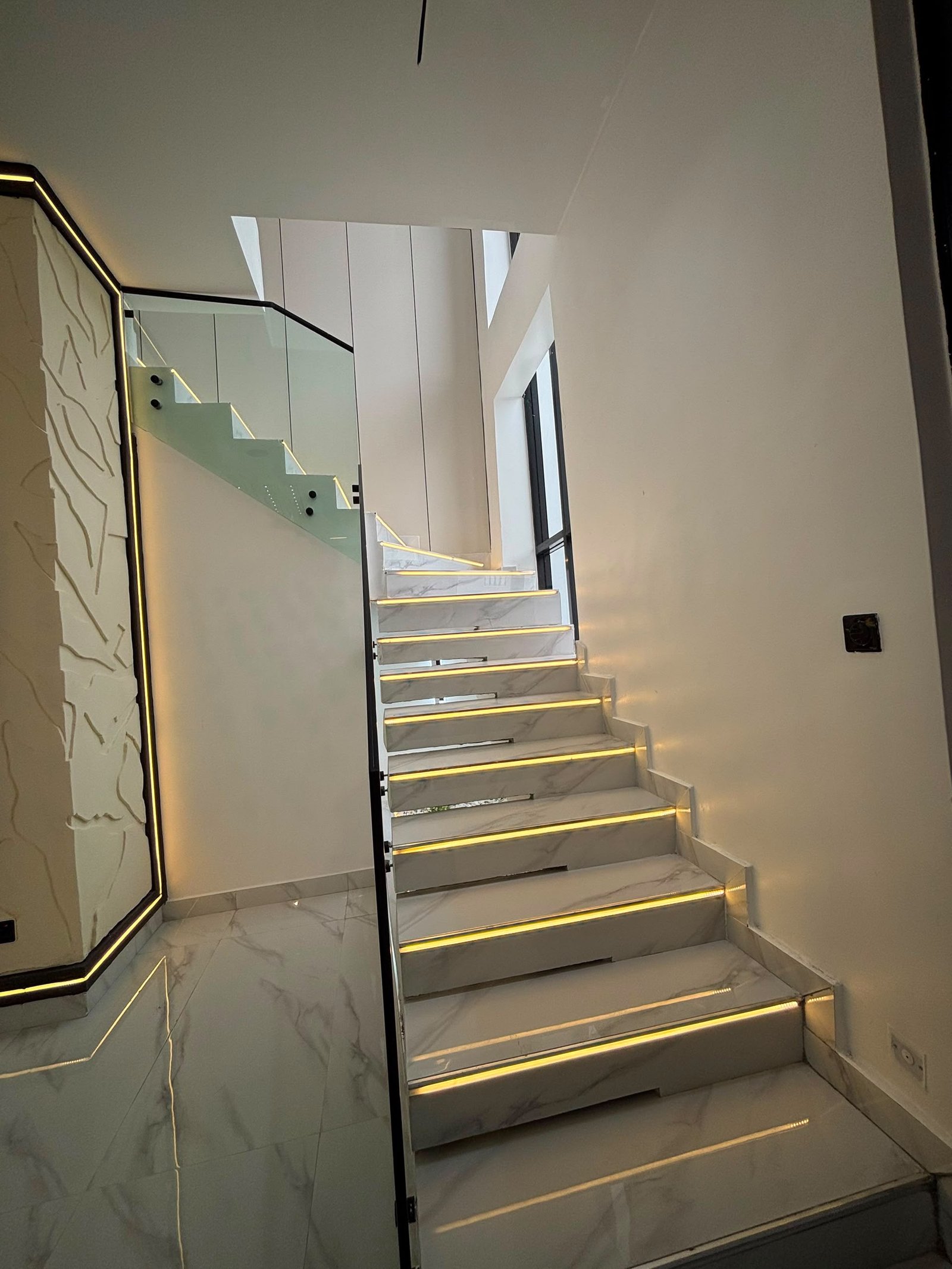 4 bedroom home for Sale in Ajah, Lagos photo 7