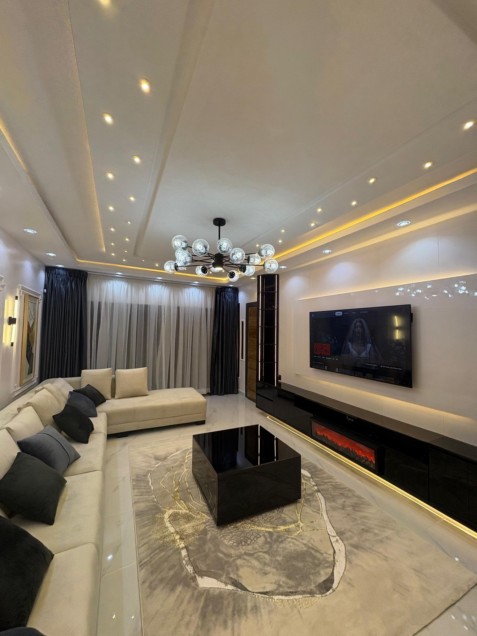 One bedroom luxury Apartment for Rent in State Housing, Calabar, Cross River photo 7