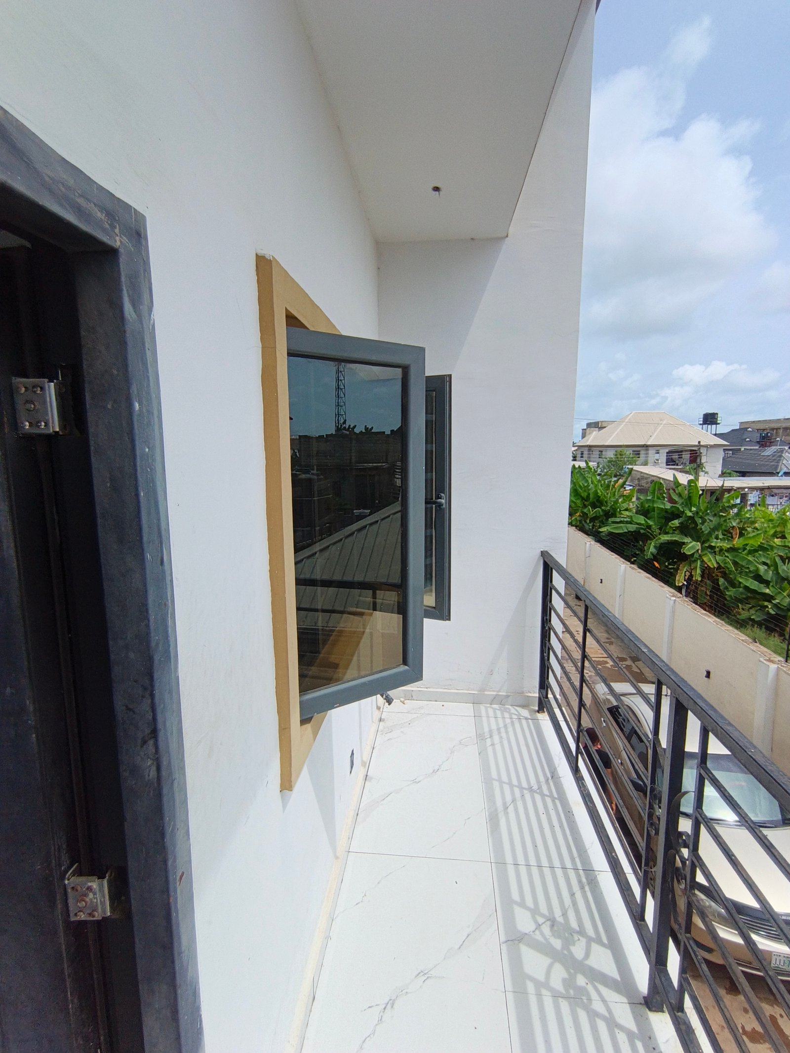 Fresh 2bed upstairs in silver land 3m rent for Rent in State Housing, Calabar, Cross River photo 4