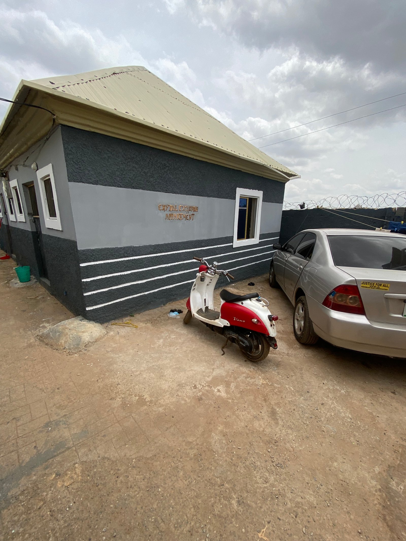 Spacious and secured selfcontain for rent in Azare, Bauchi photo 6