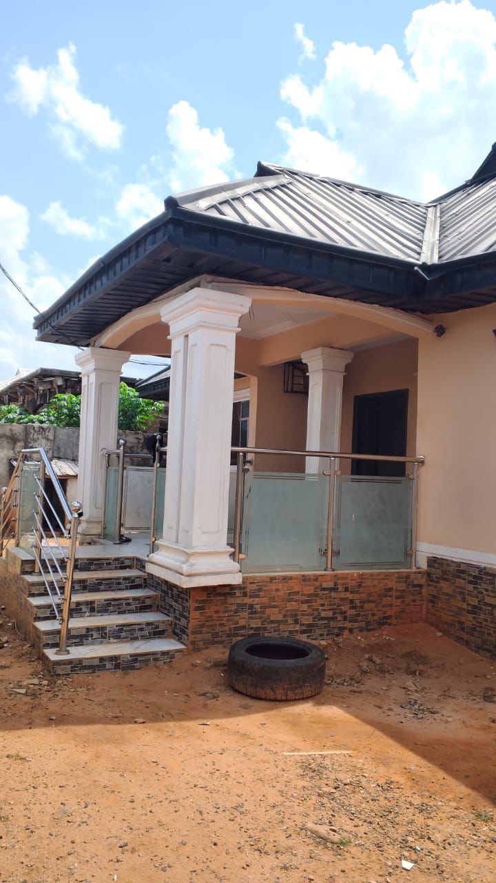 2 bedroom flat and 3 units of 1 bedroom flat. for Sale in GRA Onitsha, Onitsha, Anambra
