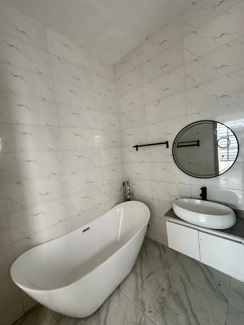 LUXURY 5 BEDROOM FULLY DETACHED DUPLEX WITH SWIMMING POOL for Sale in Monguno, Borno photo 5