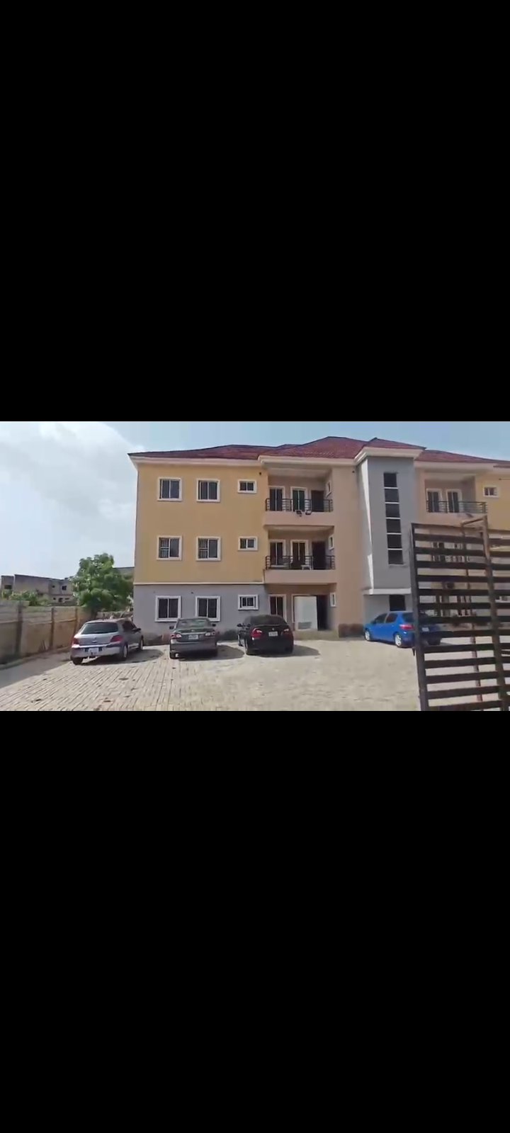 Standard 3-bedroom flat for Sale in Azare, Bauchi